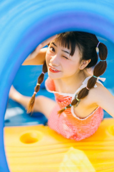 同桌总是袭我胸